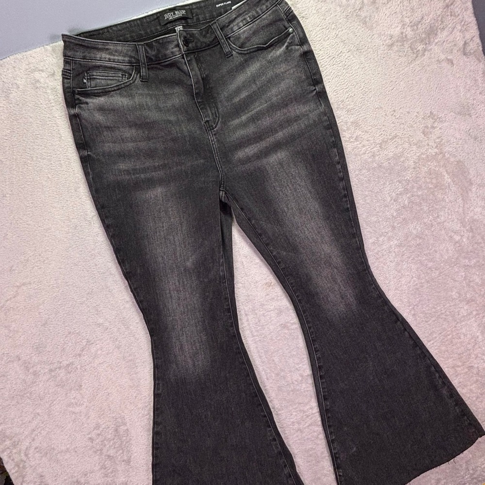Judy Blue Womens Super‎ Flare Jeans 15/32 Black High Rise Raw Hem JB88116